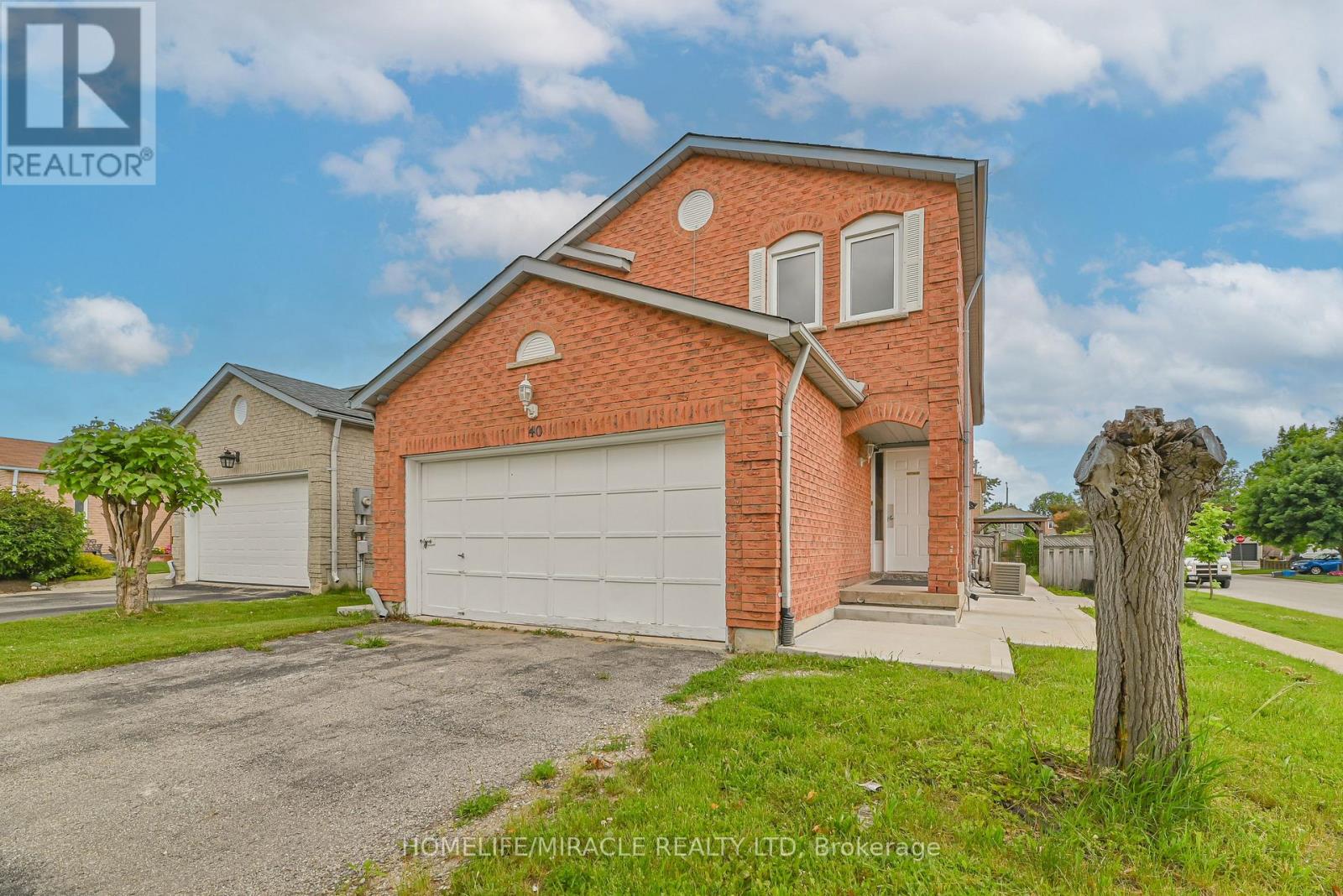40 Blair Crescent, Barrie (Grove East), Ontario  L4M 5Y6 - Photo 2 - S12870222