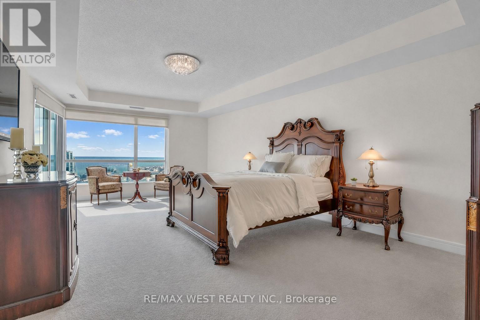 Ph1 1 - 2 Toronto Street, Barrie (City Centre), Ontario  L4N 9R2 - Photo 11 - S12870254