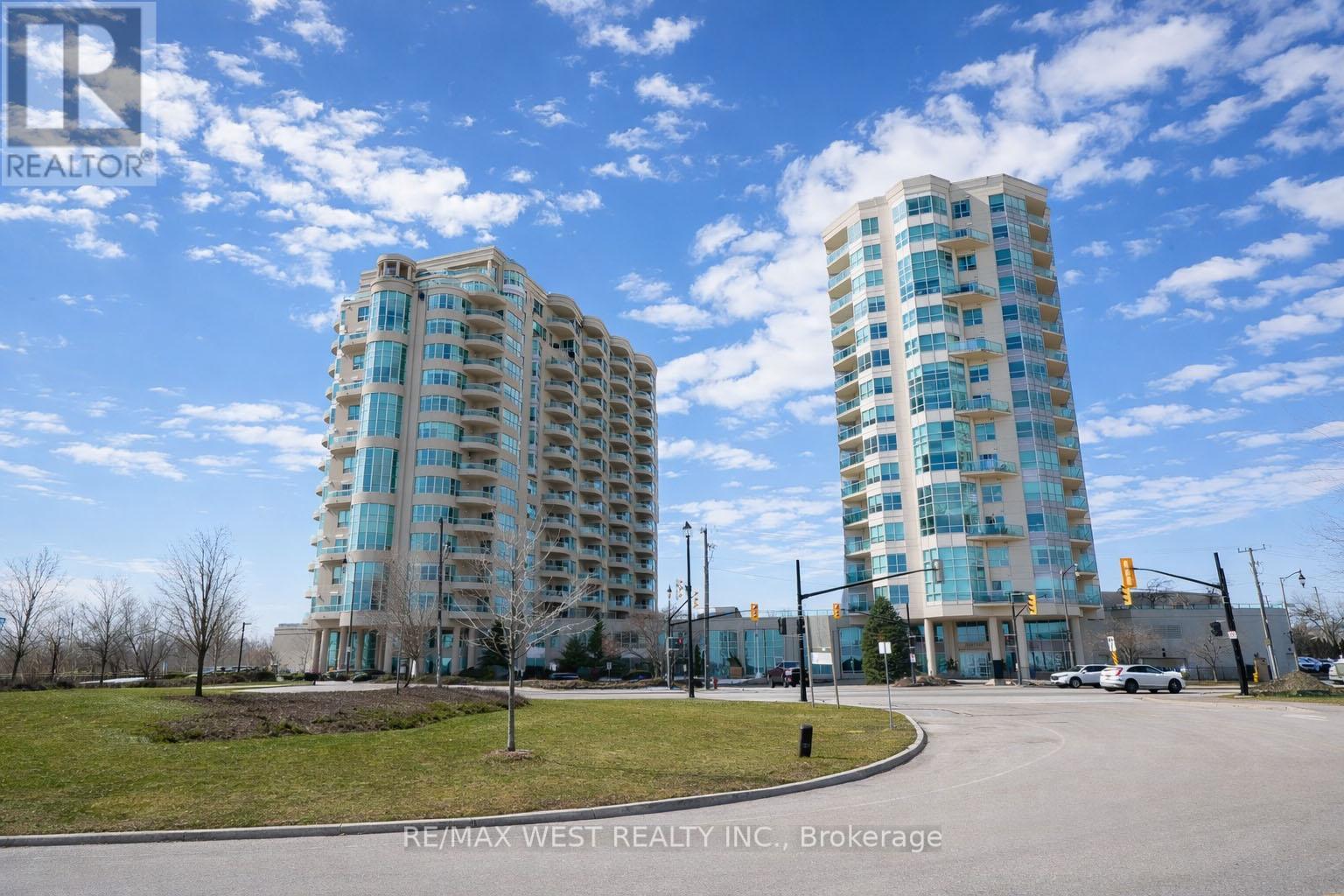 Ph1 1 - 2 Toronto Street, Barrie (City Centre), Ontario  L4N 9R2 - Photo 7 - S12870254