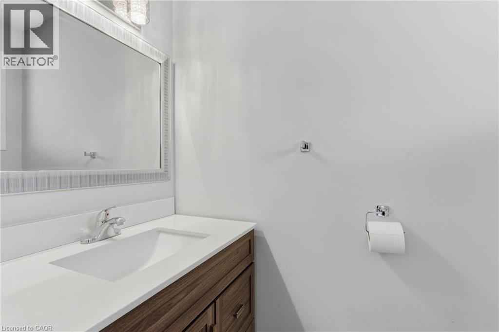 33 Raleigh Street Unit# A, Brantford, Ontario  N3T 1J8 - Photo 17 - 40799703