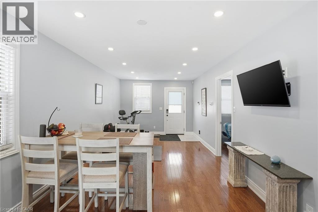 746 Roxborough Avenue, Hamilton, Ontario  L8H 1S7 - Photo 12 - 40803517