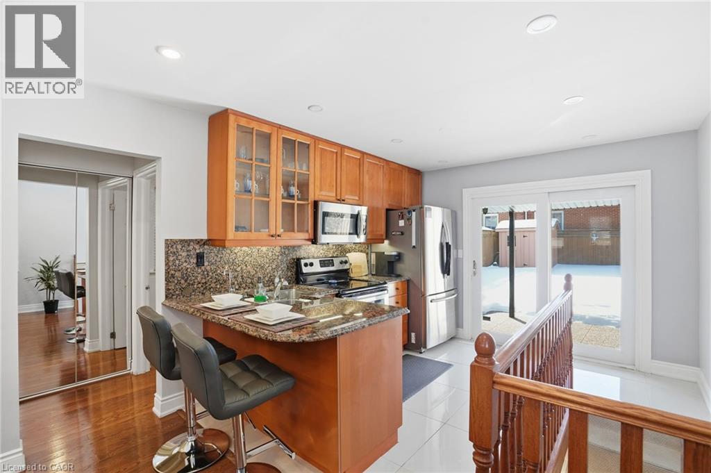 746 Roxborough Avenue, Hamilton, Ontario  L8H 1S7 - Photo 14 - 40803517