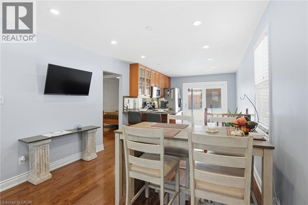 746 Roxborough Avenue, Hamilton, Ontario  L8H 1S7 - Photo 9 - 40803517