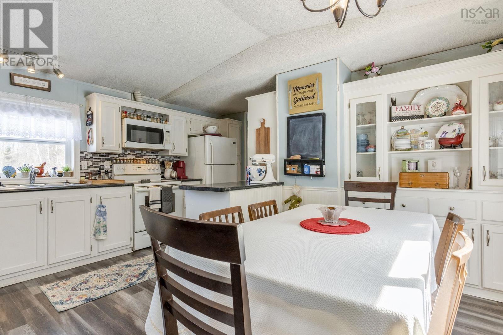 1880 Virginia Road, West Springhill, Nova Scotia  B0S 1A0 - Photo 12 - 202604331