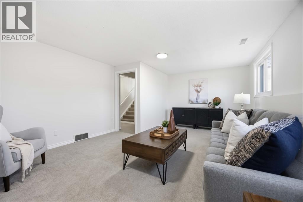 391 Bradford Drive, Sarnia, Ontario  N7S 5R4 - Photo 23 - 26004664