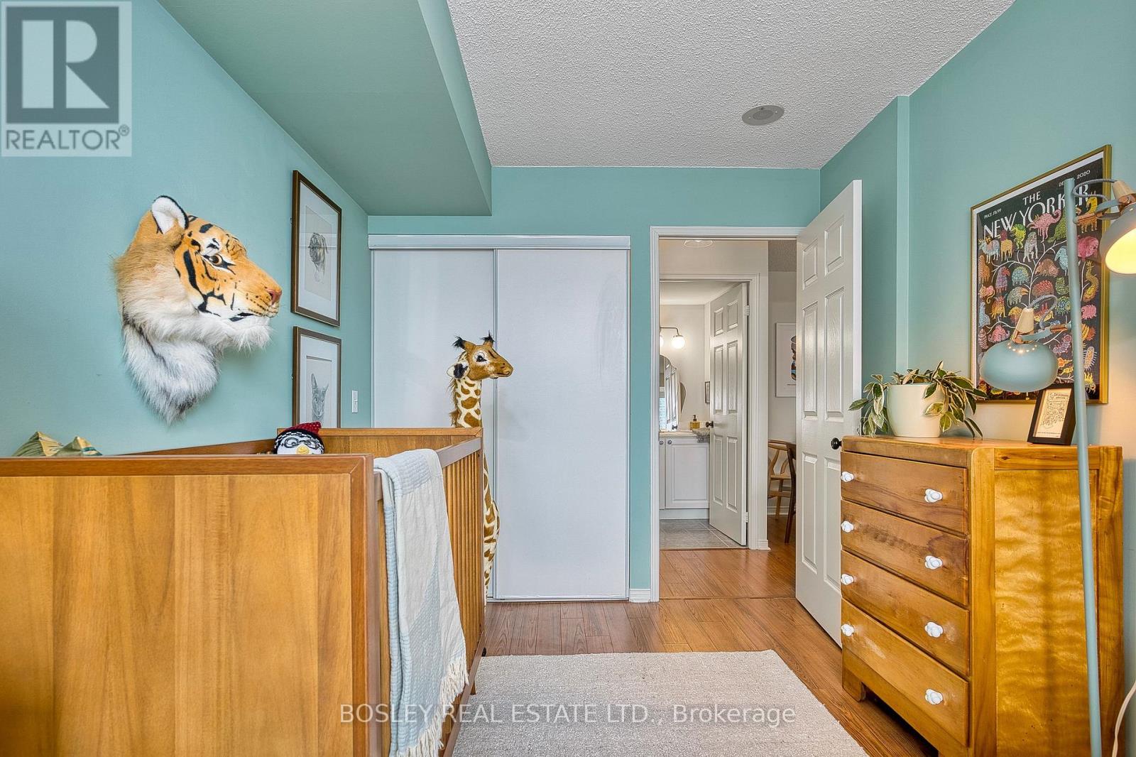 706 - 17 Michael Power Place, Toronto, Ontario  M9A 5G5 - Photo 11 - W12870188