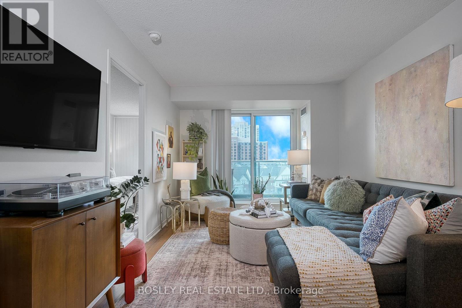 706 - 17 Michael Power Place, Toronto, Ontario  M9A 5G5 - Photo 12 - W12870188