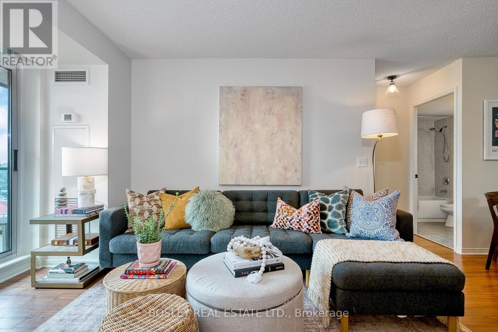 706 - 17 Michael Power Place, Toronto, Ontario  M9A 5G5 - Photo 13 - W12870188