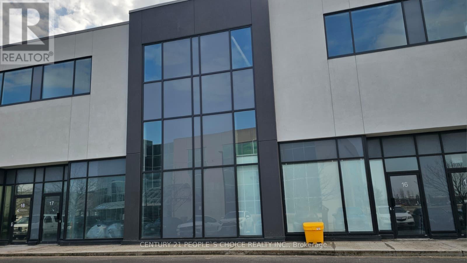 16 - 5270 SOLAR DRIVE, Mississauga, Ontario