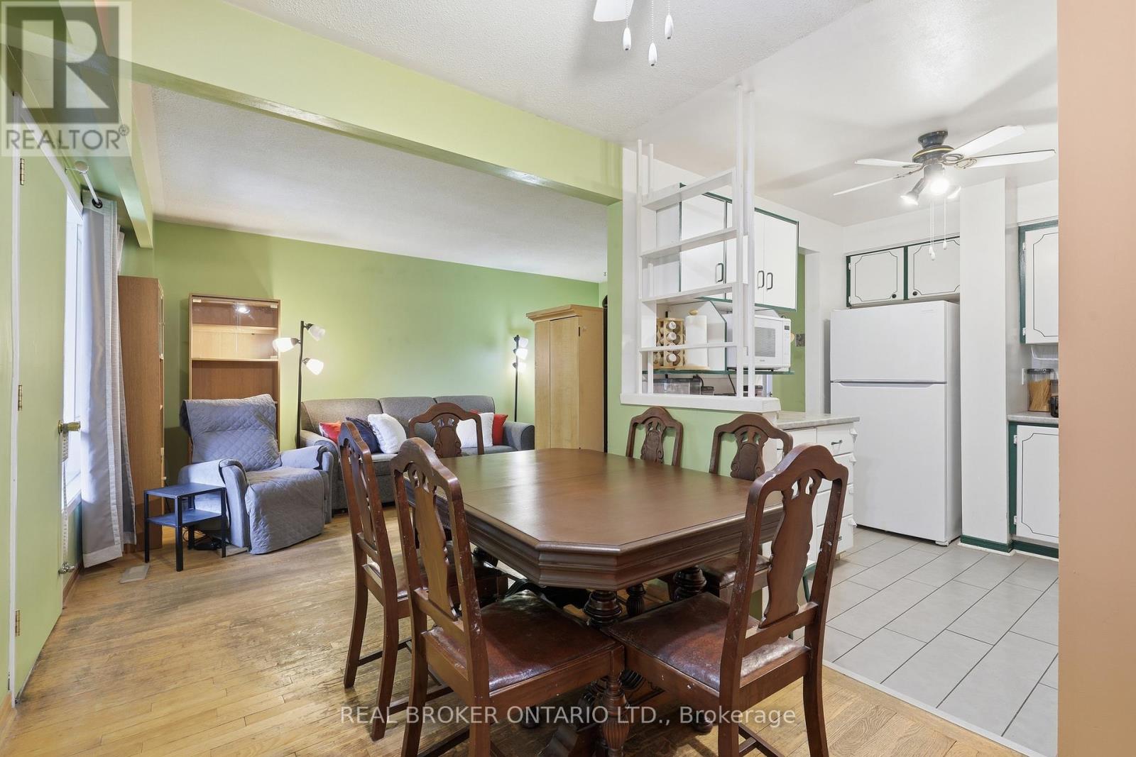 38 - 3860 Morning Star Drive, Mississauga (Malton), Ontario  L4T 1Y9 - Photo 7 - W12870276