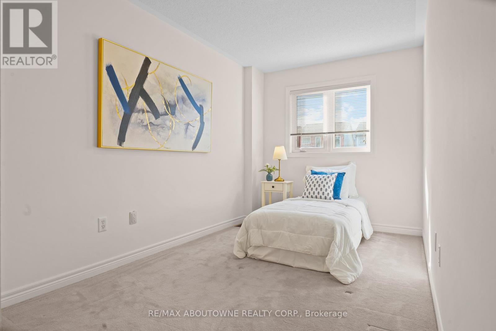 148 Littlewood Drive, Oakville (Ro River Oaks), Ontario  L6H 6T7 - Photo 21 - W12870294