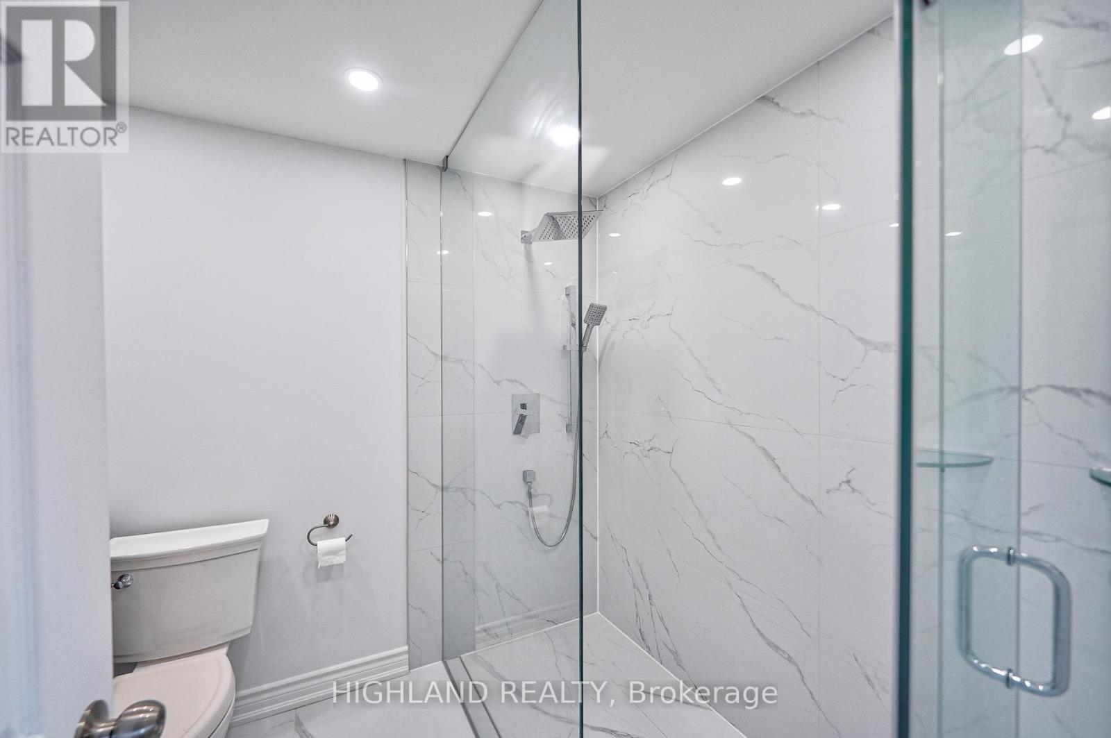 6455 Tisler Crescent, Mississauga (Meadowvale), Ontario  L5N 3G6 - Photo 25 - W12870316