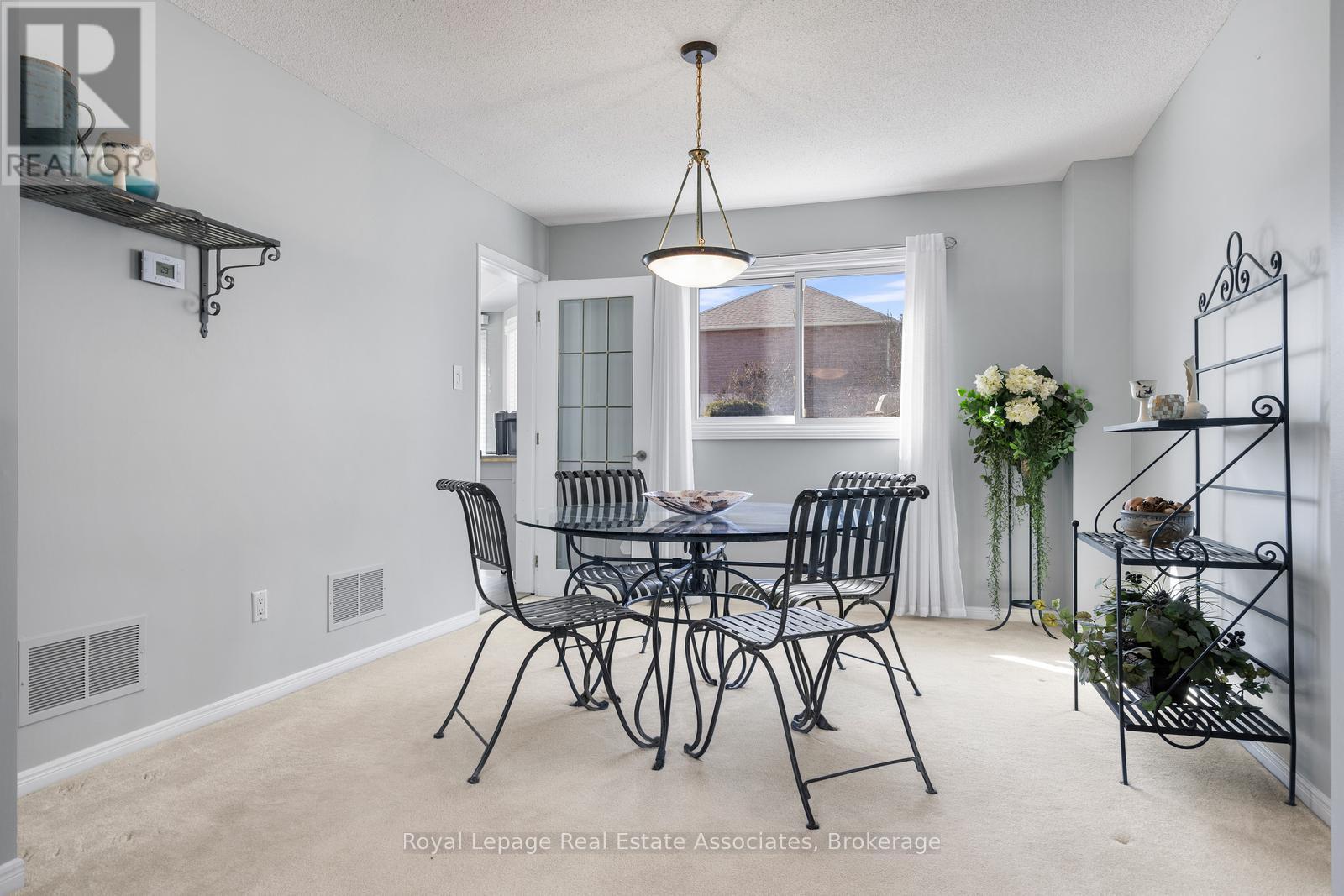 6762 Snow Goose Lane, Mississauga (Lisgar), Ontario  L5N 5J2 - Photo 9 - W12870326