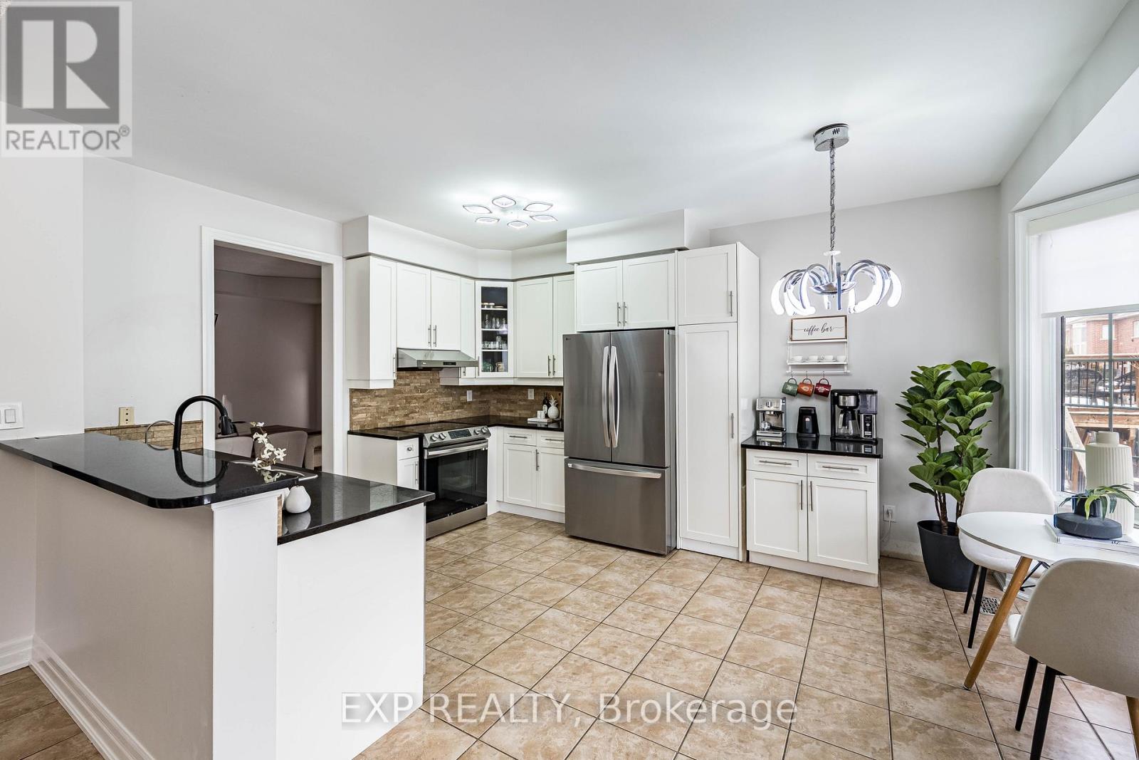 61 Playfair Terrace, Milton (Sc Scott), Ontario  L9T 0S5 - Photo 10 - W12870336