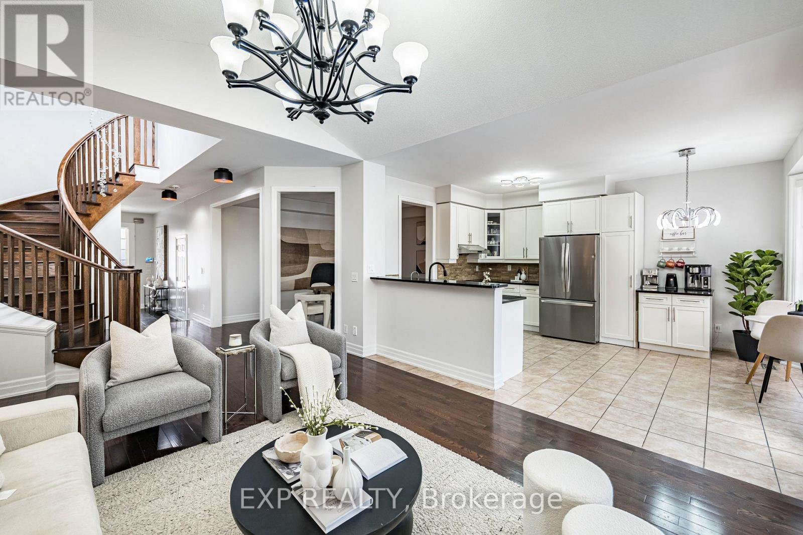 61 Playfair Terrace, Milton (Sc Scott), Ontario  L9T 0S5 - Photo 9 - W12870336