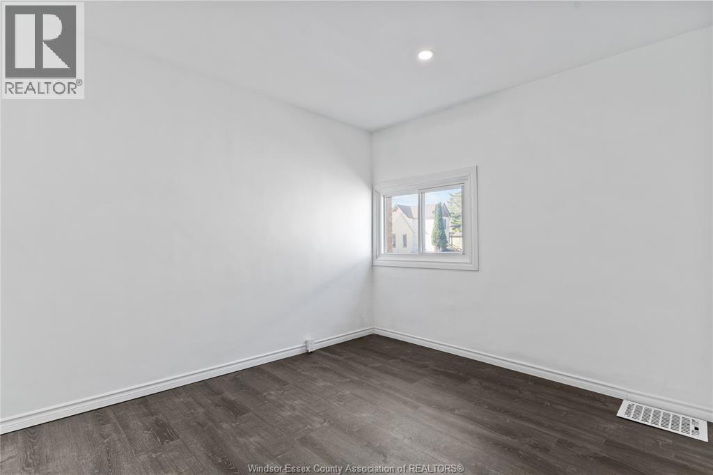 614 Elliott Street East, Windsor, Ontario  N9A 3S2 - Photo 8 - 26004938