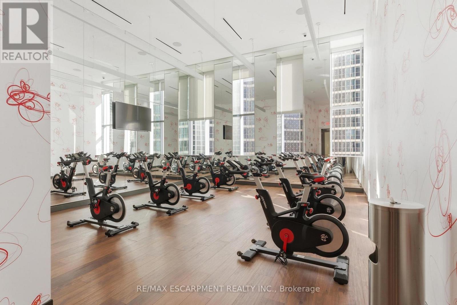 5512 - 10 York Street, Toronto (Waterfront Communities), Ontario  M5J 0E1 - Photo 43 - C12864320