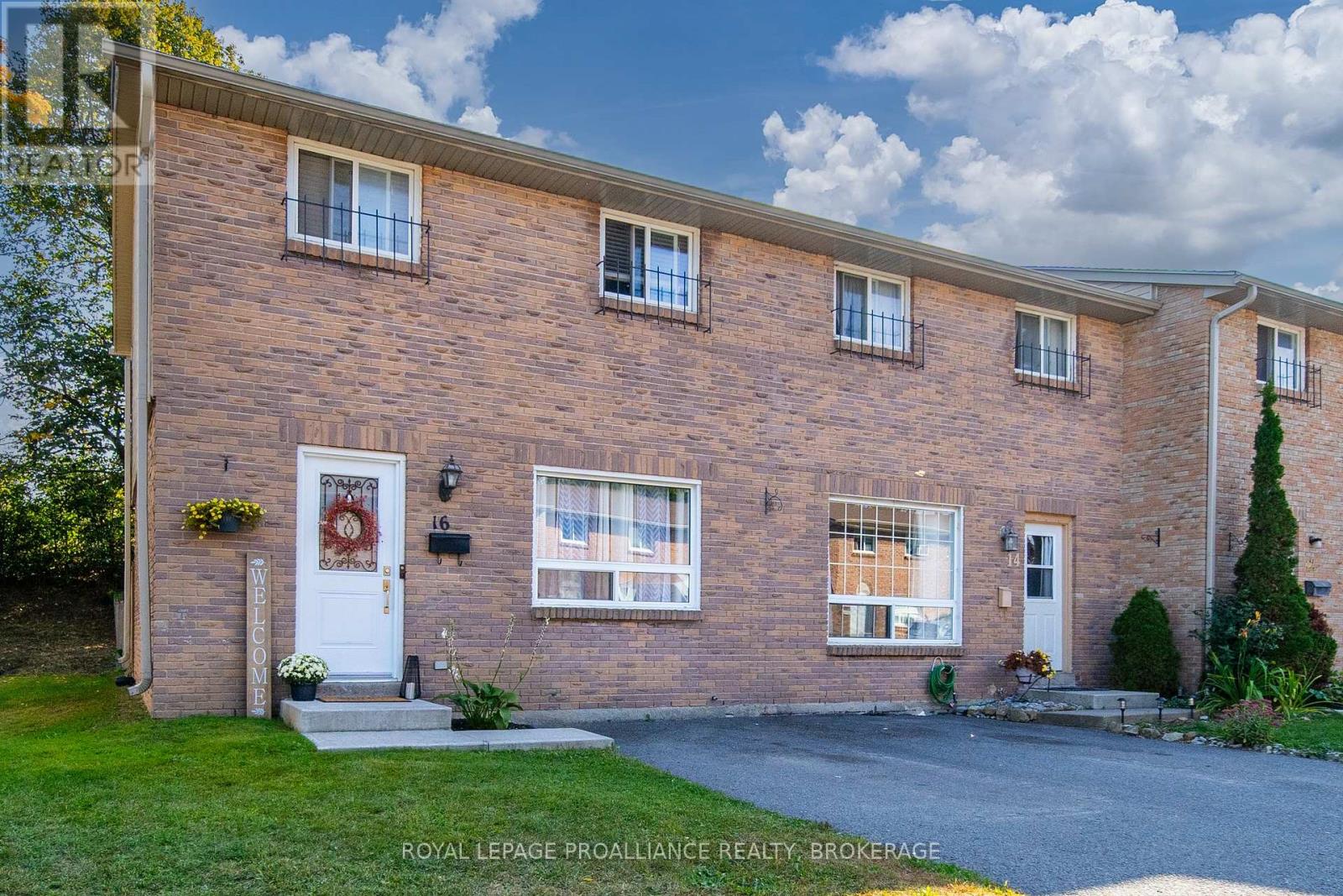 65 - 16 Rosemund Crescent, Kingston, Ontario  K7M 6Z3 - Photo 3 - X12869906