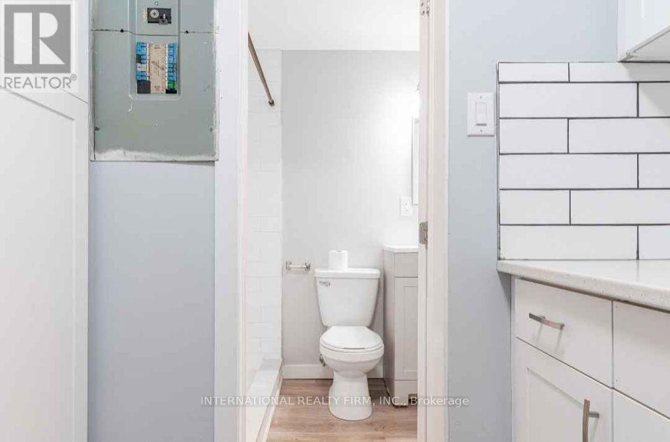 349 Hamilton Street, London East (East A), Ontario  N5Z 1R4 - Photo 8 - X12870244