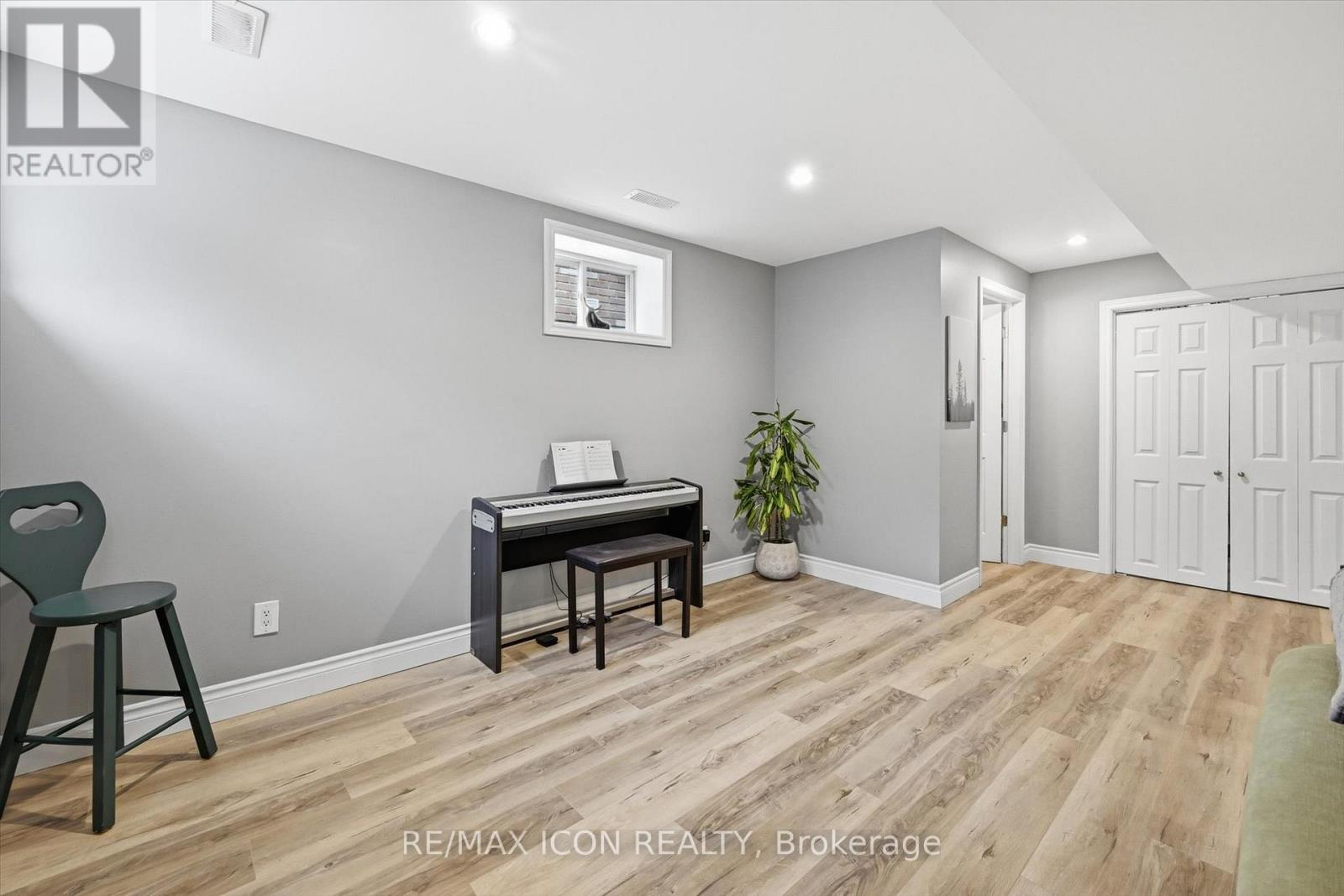 64 Springvalley Crescent, Hamilton, Ontario  L9C 7X3 - Photo 34 - X12870260