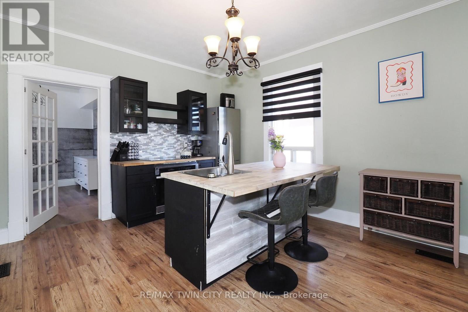 19 Paisley Heights, Cambridge, Ontario  N1R 1B4 - Photo 14 - X12870298