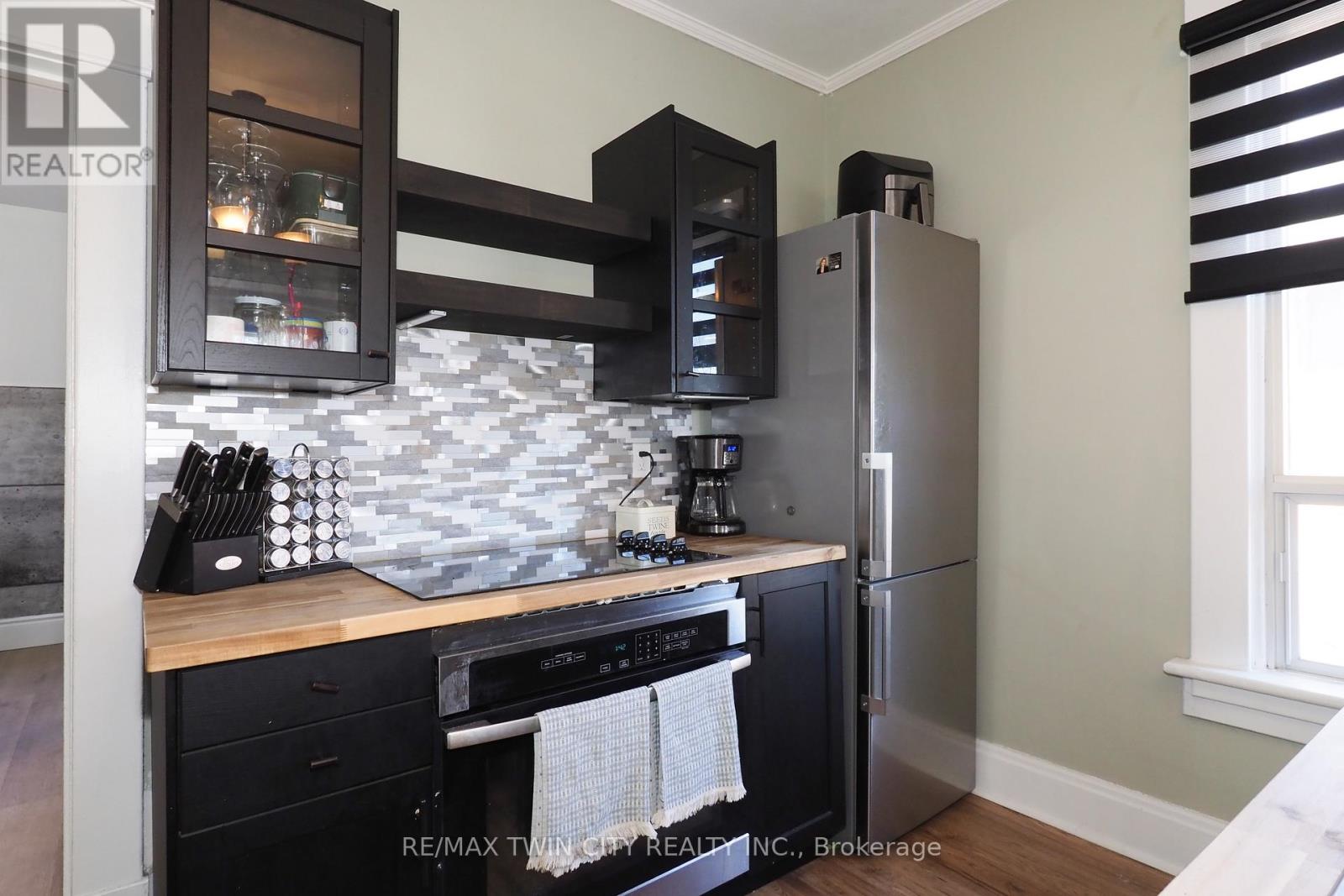 19 Paisley Heights, Cambridge, Ontario  N1R 1B4 - Photo 16 - X12870298