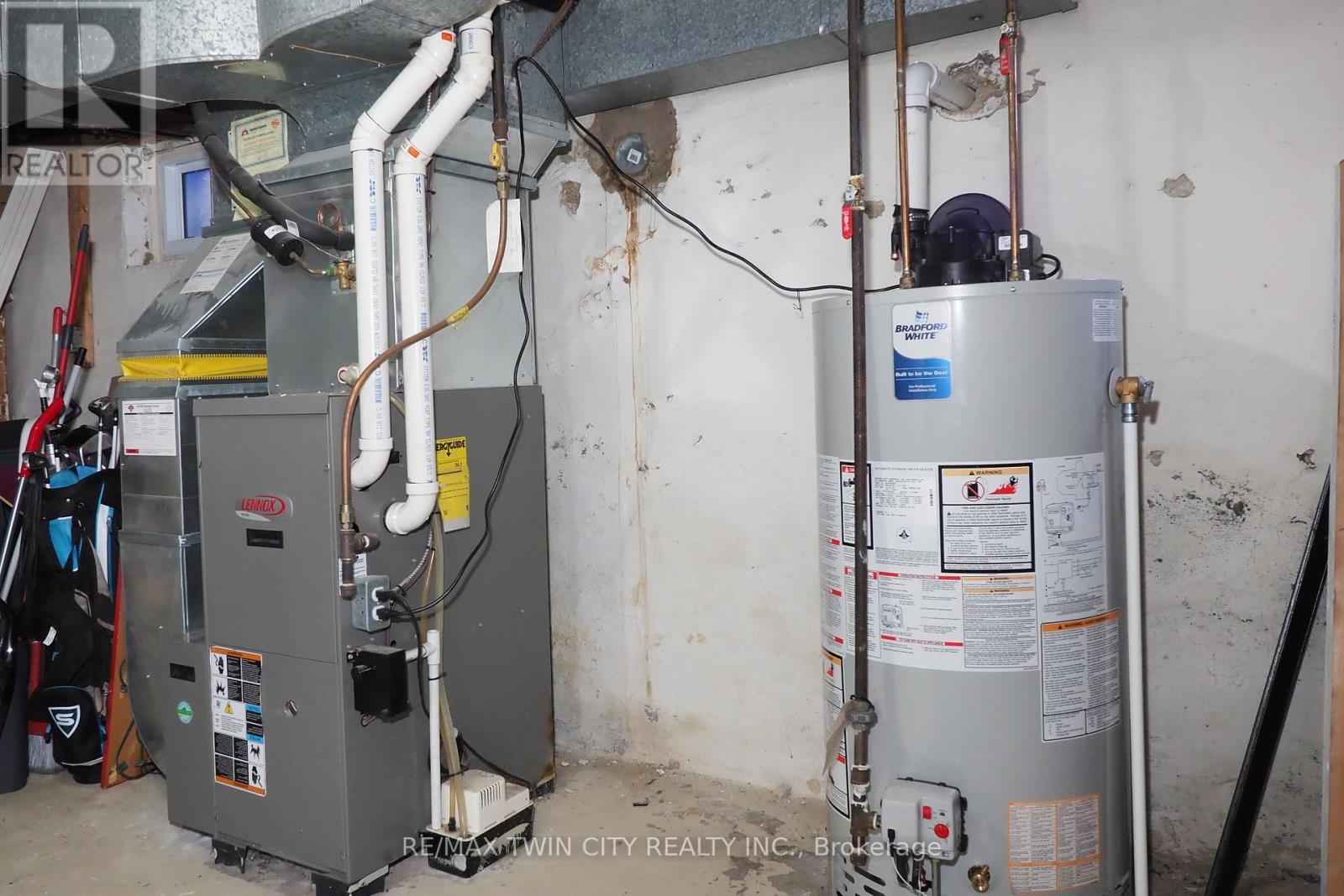 19 Paisley Heights, Cambridge, Ontario  N1R 1B4 - Photo 34 - X12870298