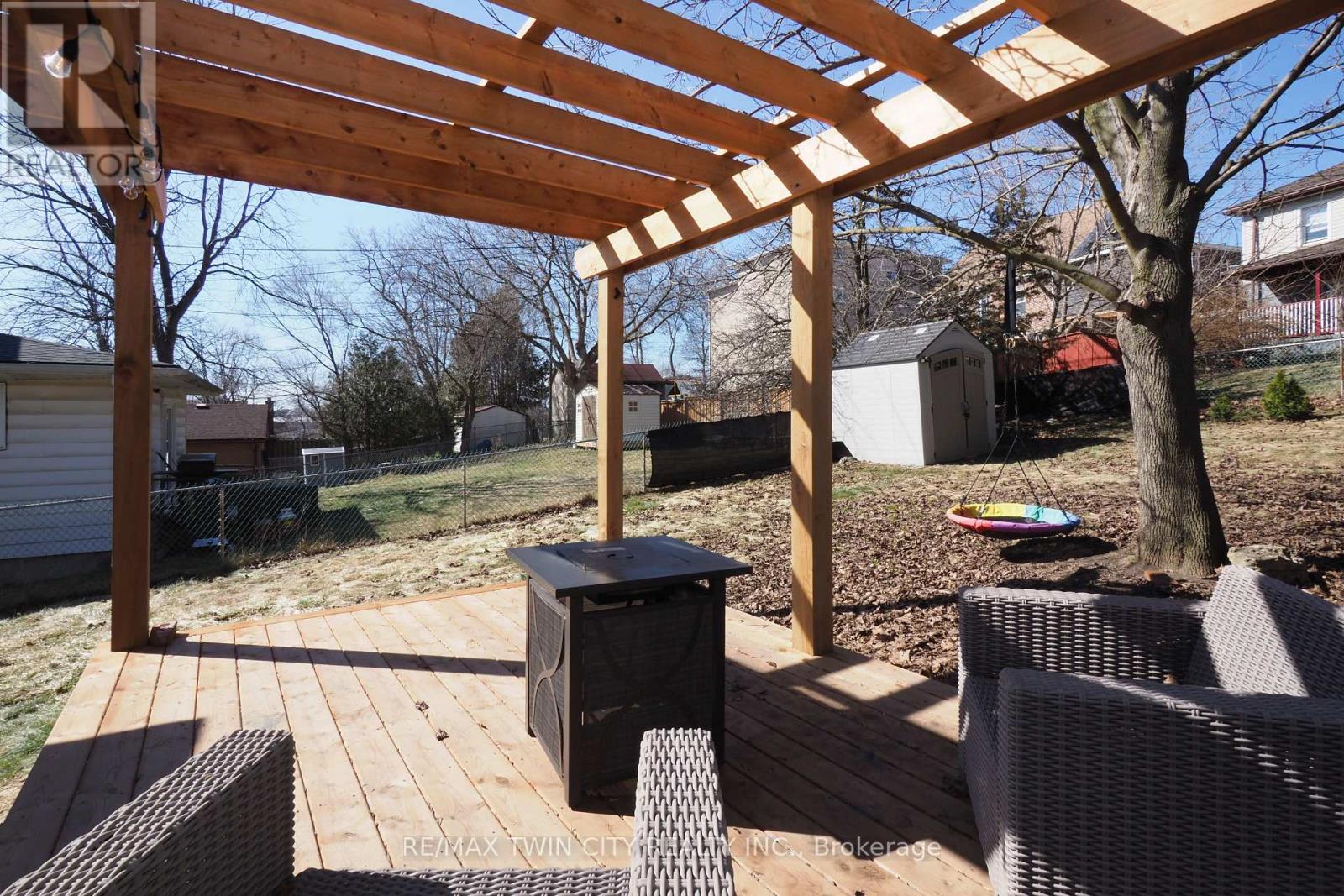 19 Paisley Heights, Cambridge, Ontario  N1R 1B4 - Photo 42 - X12870298