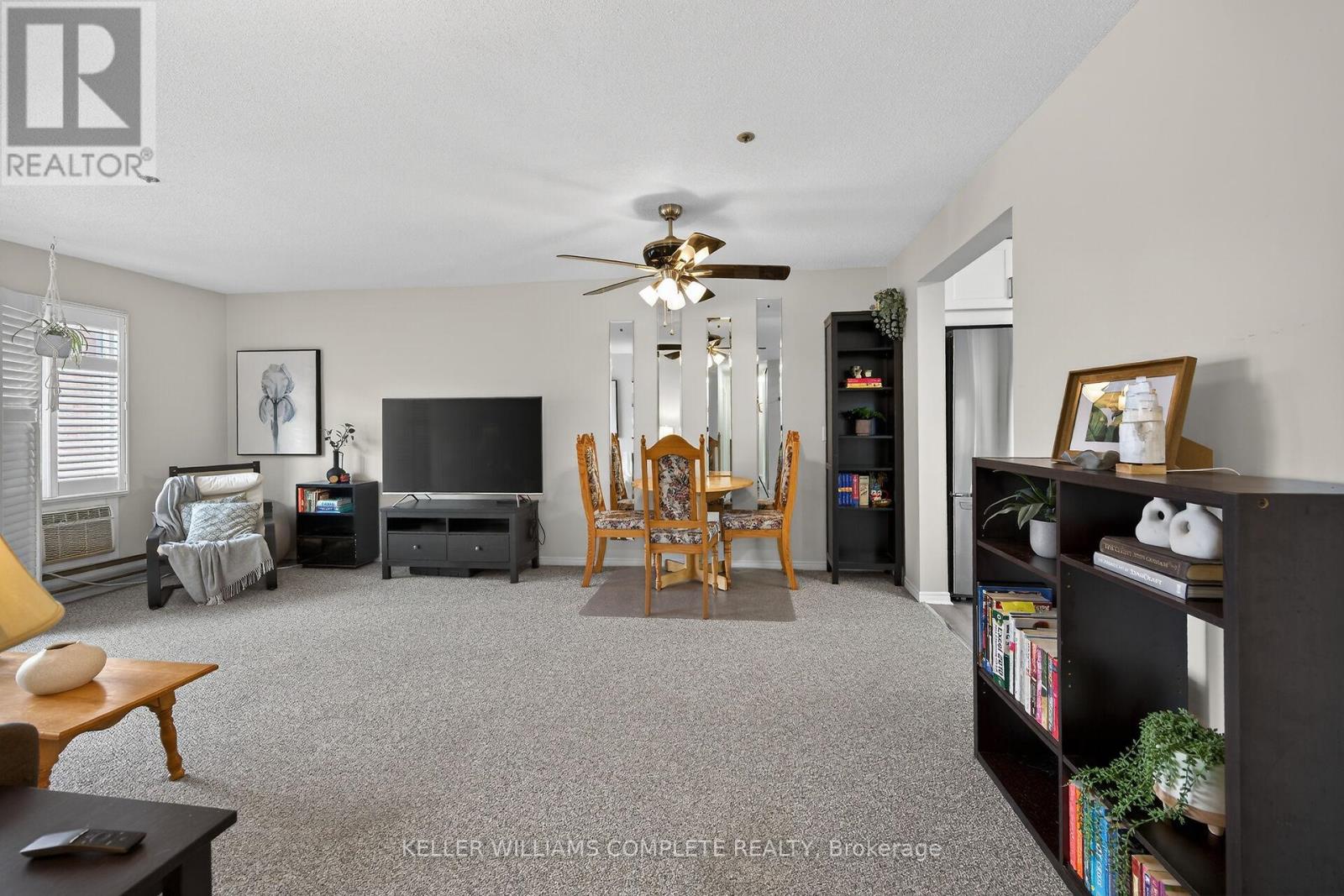 208 - 6 Niagara Street, Grimsby (Grimsby West), Ontario  L3M 5A4 - Photo 12 - X12870300