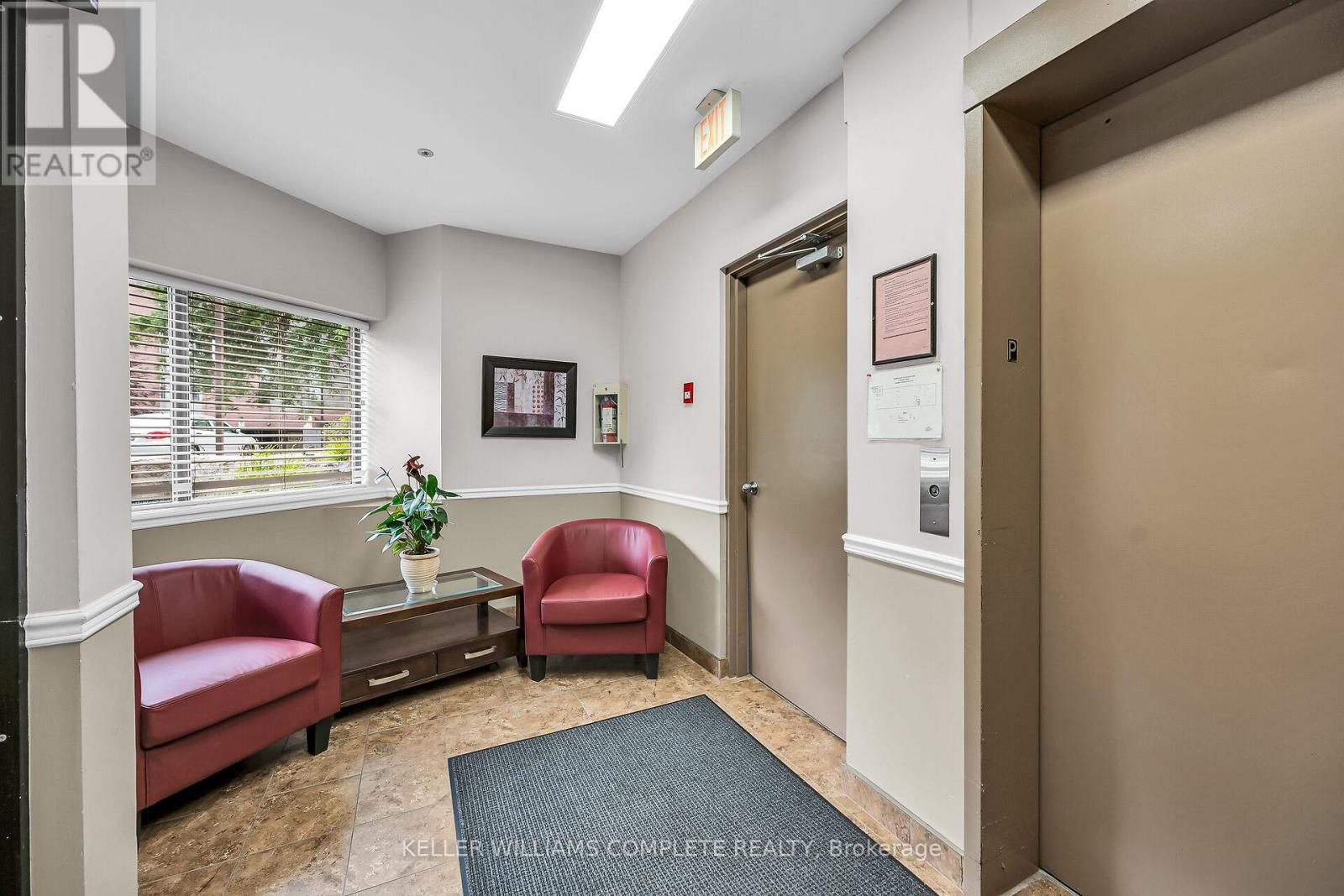 208 - 6 Niagara Street, Grimsby (Grimsby West), Ontario  L3M 5A4 - Photo 35 - X12870300