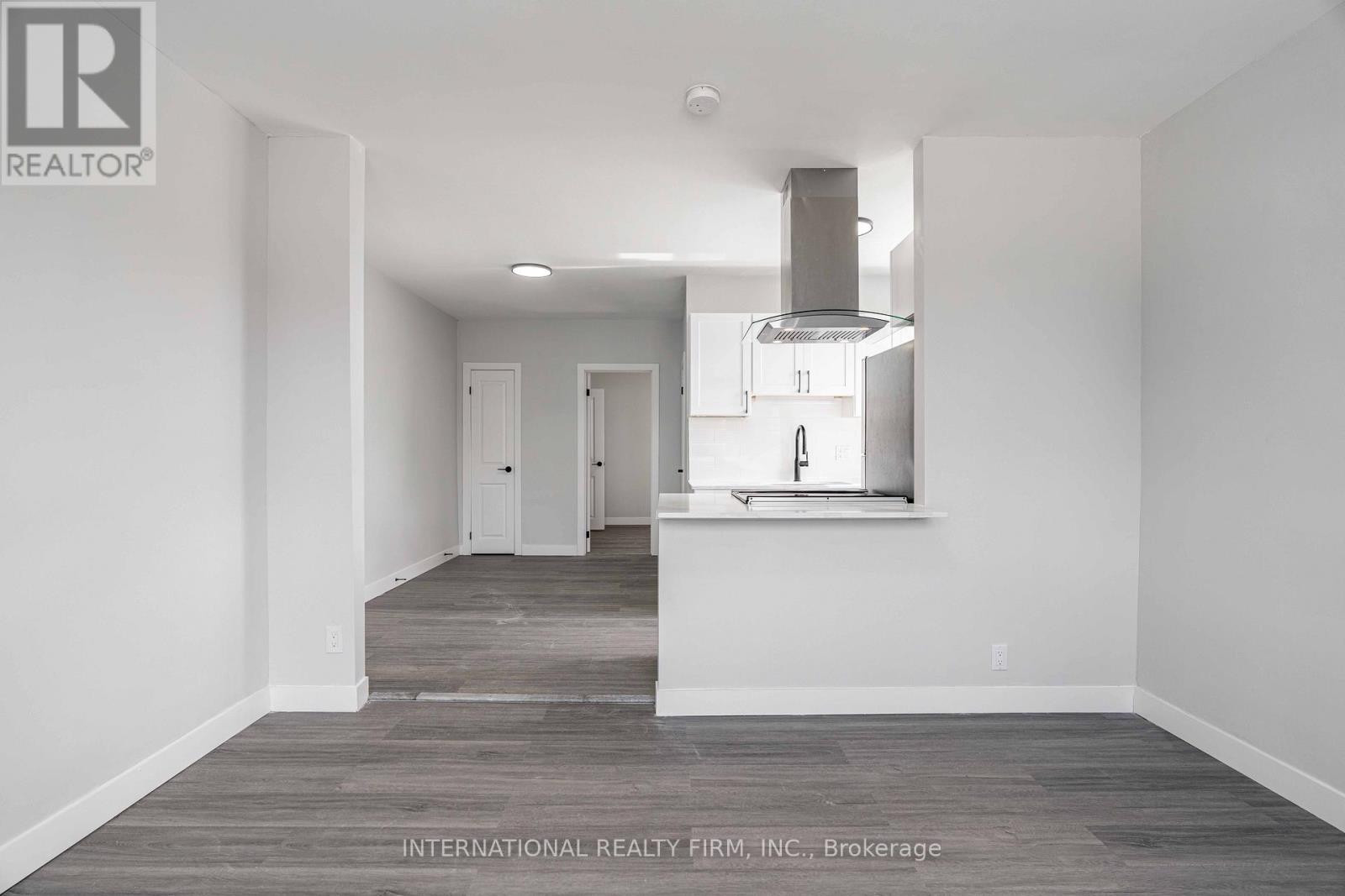 1 - 215 Hamilton Road, London East (East A), Ontario  N5Z 1P9 - Photo 6 - X12870304