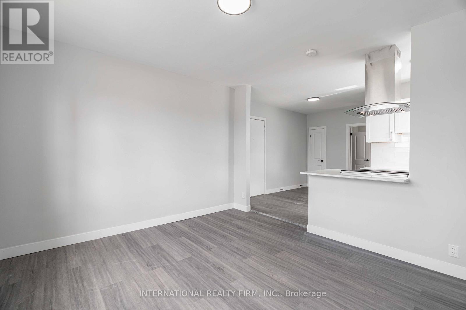 1 - 215 Hamilton Road, London East (East A), Ontario  N5Z 1P9 - Photo 7 - X12870304