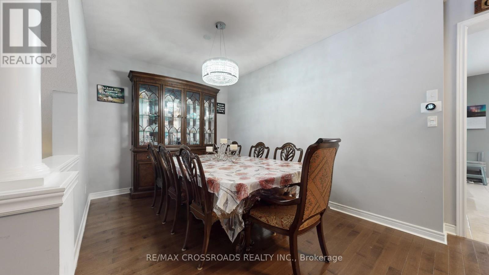 23 Oakborough Drive, Markham, Ontario  L6B 0H3 - Photo 8 - N12766292