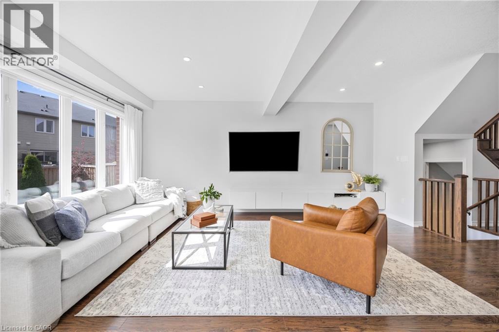 209 Echovalley Drive, Stoney Creek, Ontario  L8J 0H1 - Photo 14 - 40811390