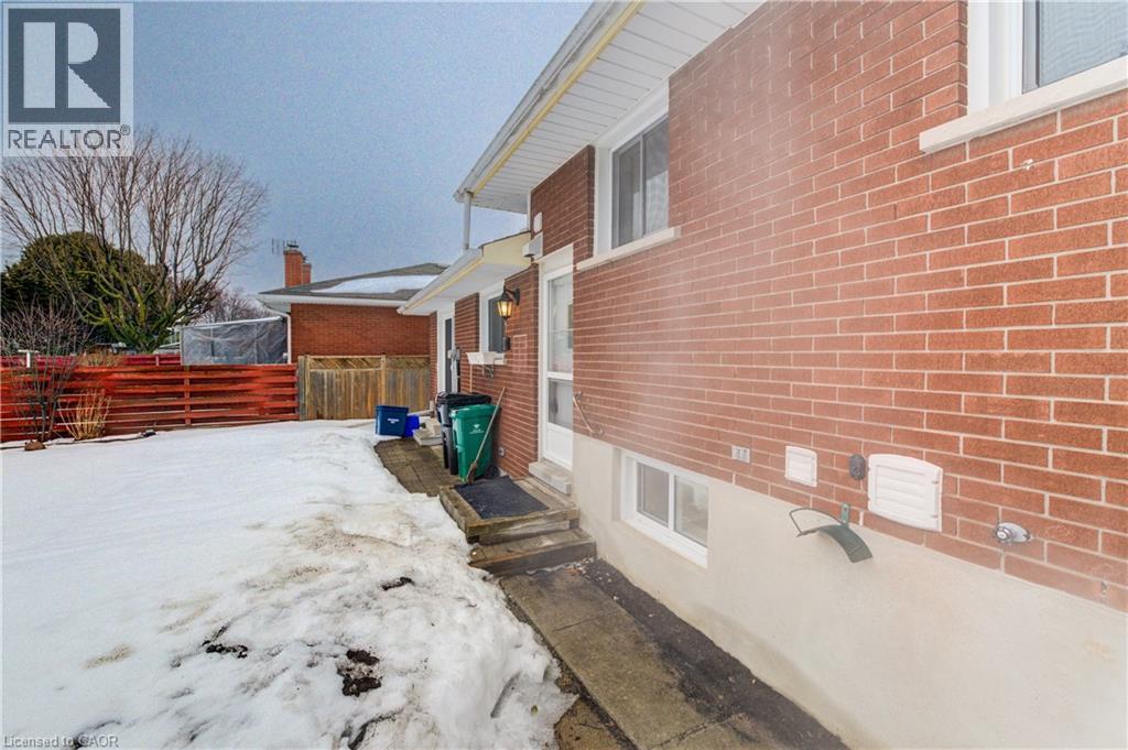 158 Hickson Drive, Kitchener, Ontario  N2B 2H9 - Photo 15 - 40811381