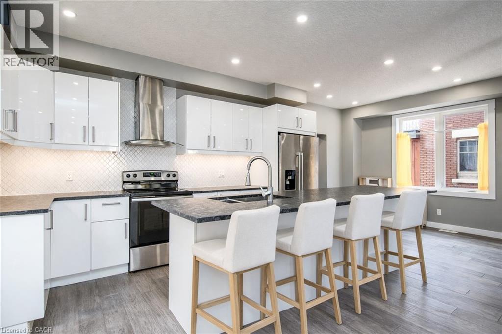 15 Herlan Avenue, Kitchener, Ontario  N2G 2C4 - Photo 17 - 40811281