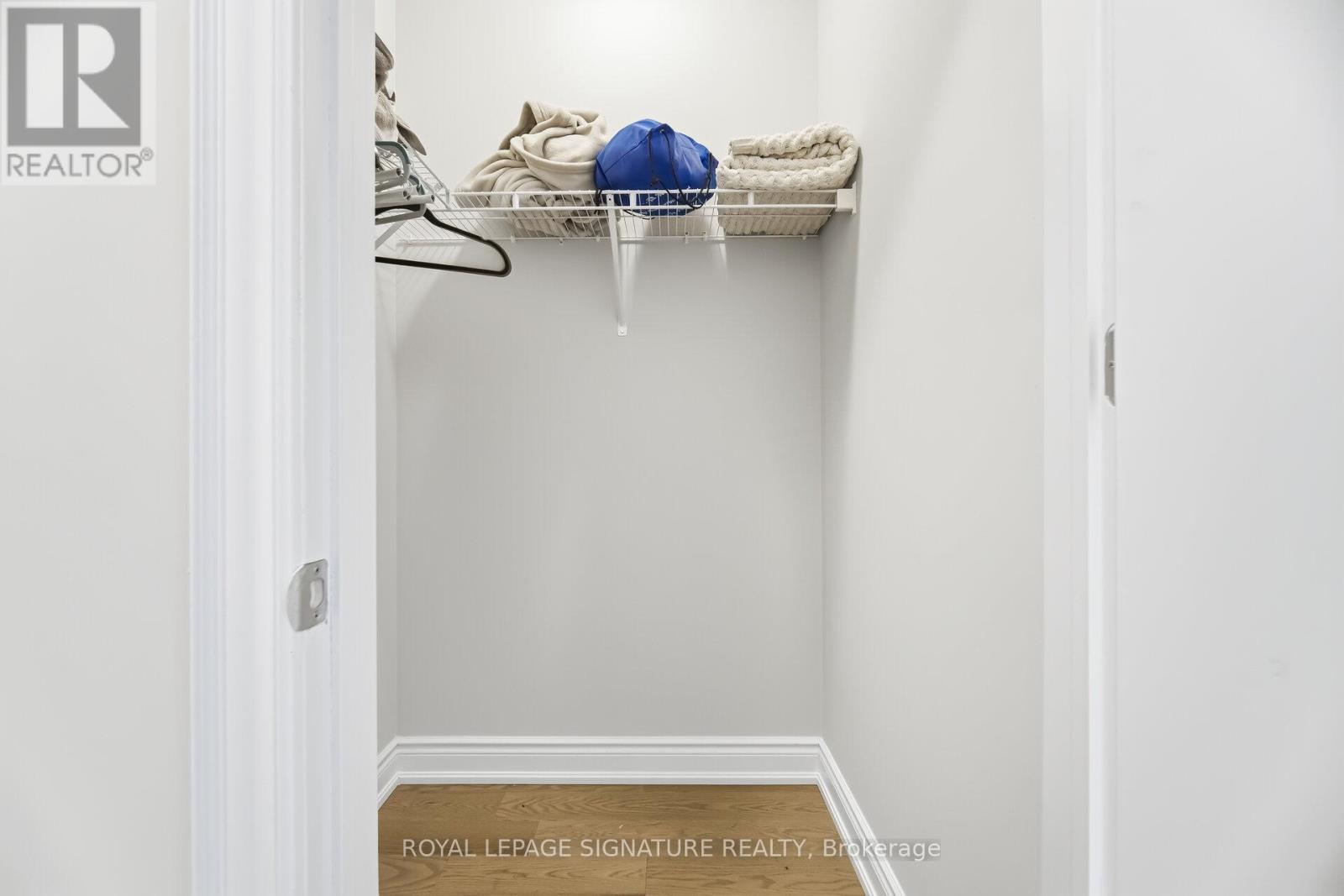 78 Bearberry Road, Springwater (Midhurst), Ontario  L9X 2C9 - Photo 39 - S12837212