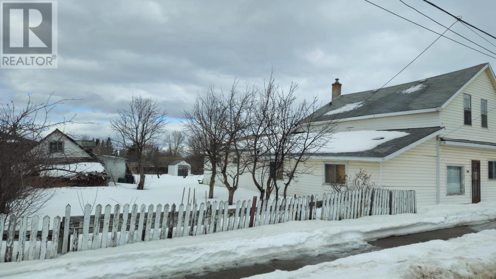 340 First Ave, Thunder Bay, Ontario  P7B 3G9 - Photo 3 - TB2600403