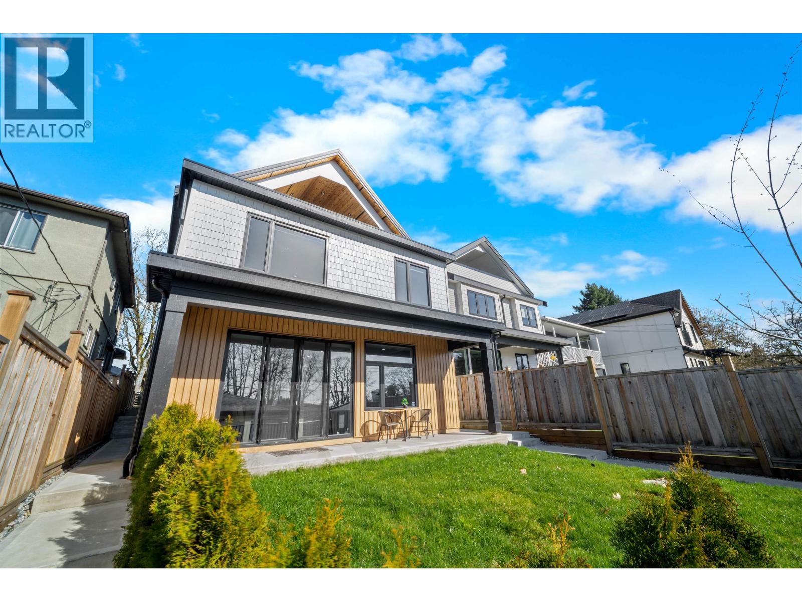 2 3576 E Pender Street, Vancouver, British Columbia  V5K 2E3 - Photo 27 - R3098488