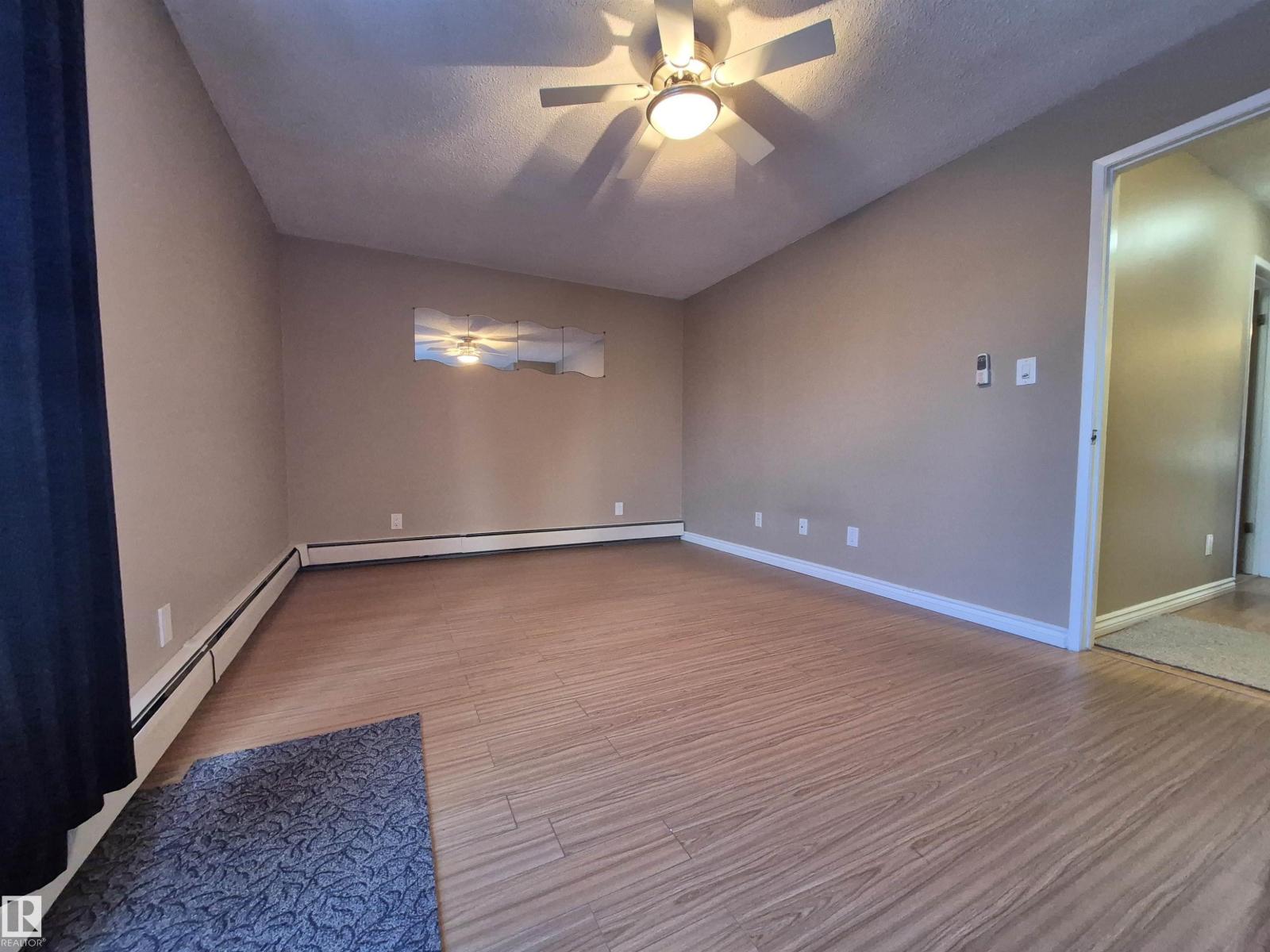 #6 9140 149 St Nw, Edmonton, Alberta  T5R 1C2 - Photo 5 - E4476533