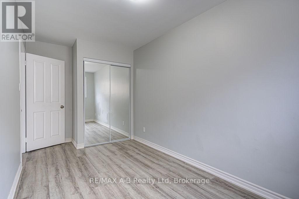 32 Oxford Street, Stratford, Ontario  N5A 3P5 - Photo 34 - X12730454