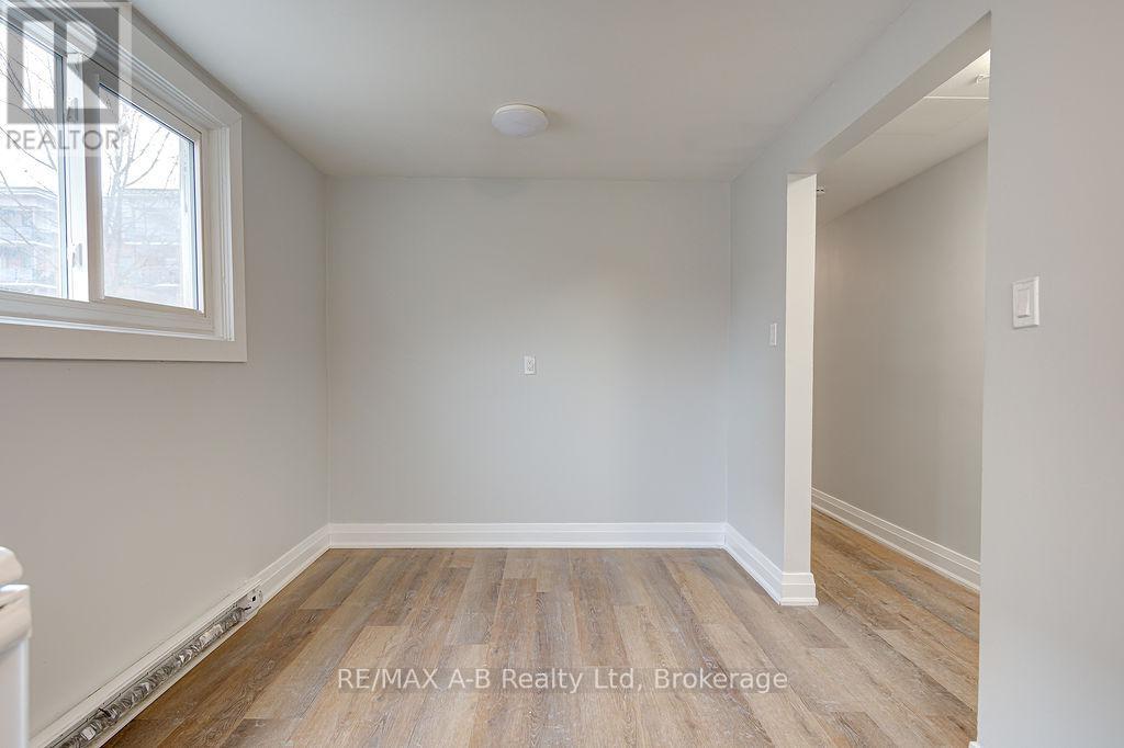 32 Oxford Street, Stratford, Ontario  N5A 3P5 - Photo 41 - X12730454