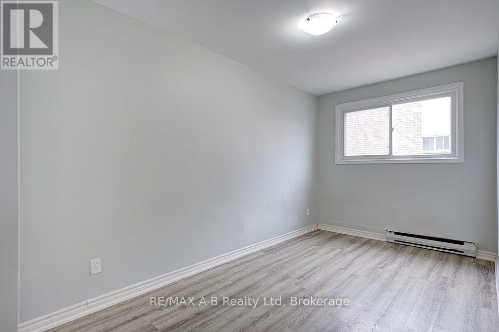 32 Oxford Street, Stratford, Ontario  N5A 3P5 - Photo 33 - X12730454