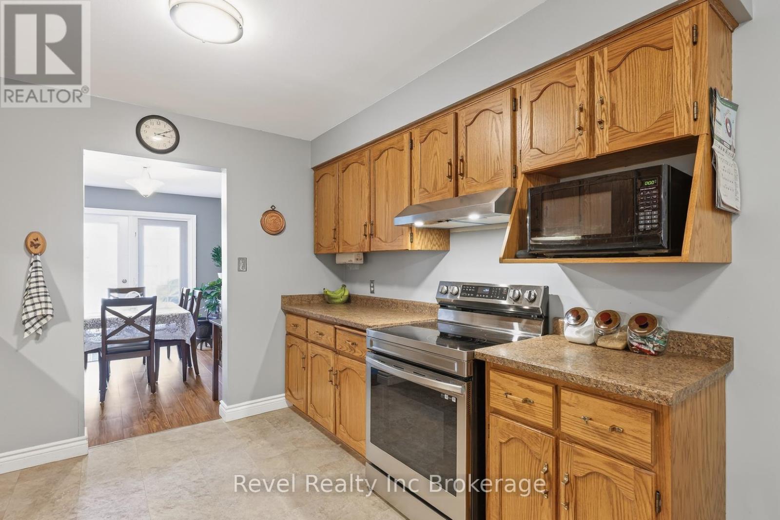 569 Springbank Avenue N, Woodstock, Ontario  N4T 1H5 - Photo 10 - X12870466