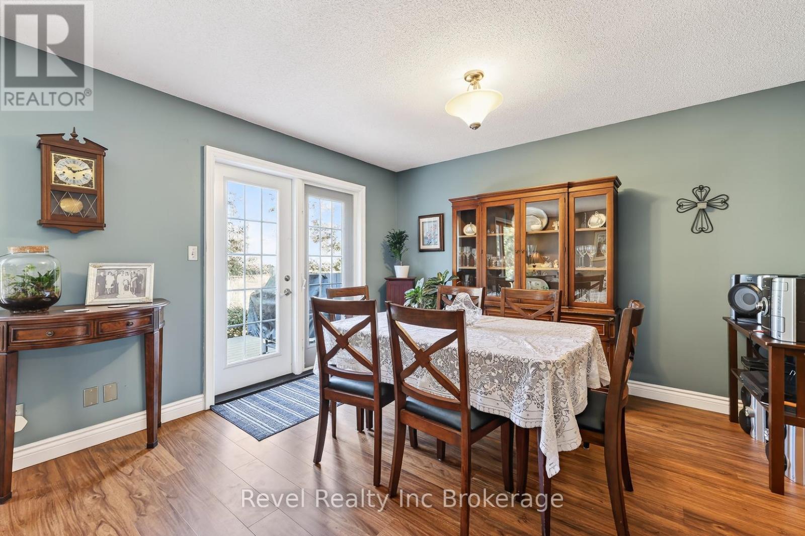 569 Springbank Avenue N, Woodstock, Ontario  N4T 1H5 - Photo 9 - X12870466