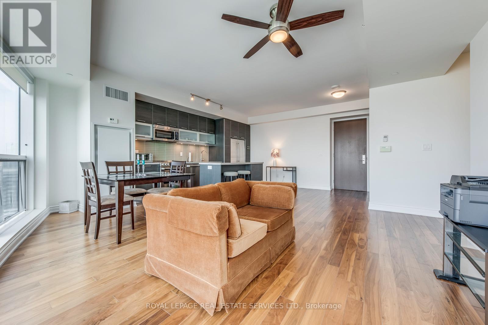 6514 - 388 Yonge Street, Toronto, Ontario  M5B 0A4 - Photo 20 - C12580946