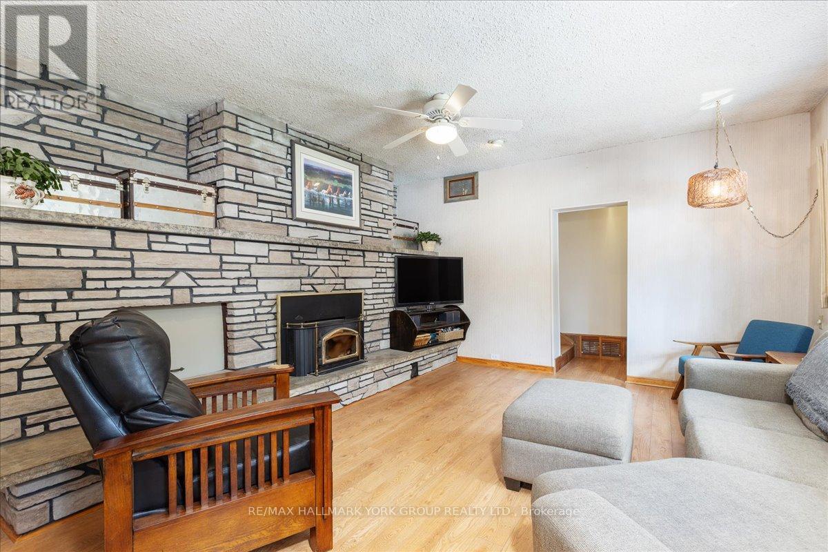 146 Queensville Side Road, East Gwillimbury (Holland Landing), Ontario  L9N 0G2 - Photo 8 - N12720964