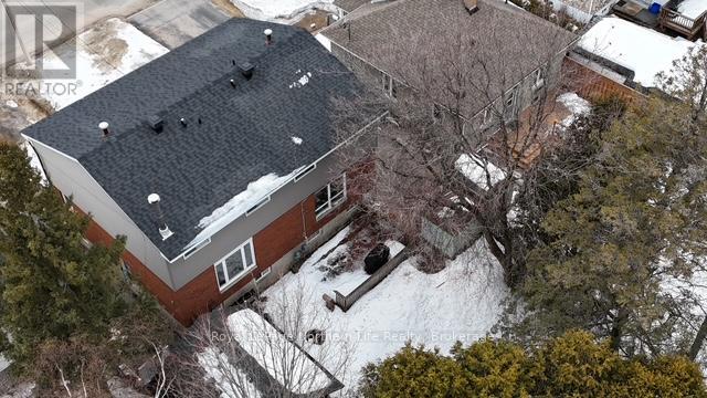 394 Chippewa Street W, North Bay, Ontario  P1B 6G6 - Photo 3 - X12870694