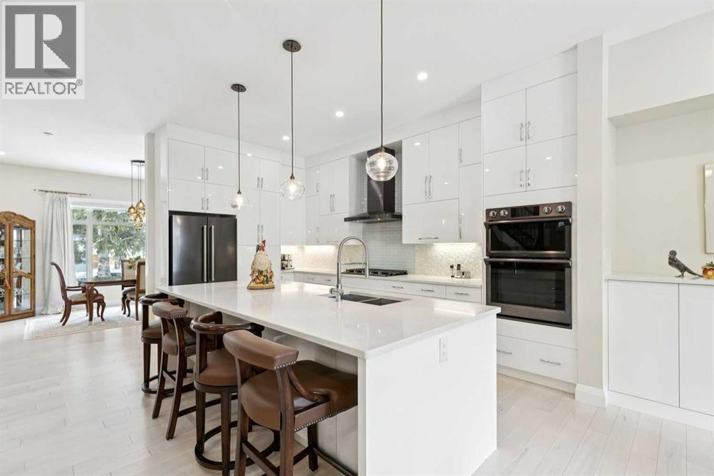 3036 28 Street Sw, Calgary, Alberta  T3E 2J5 - Photo 9 - A2292324