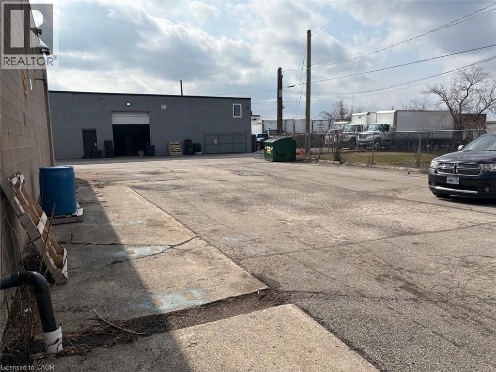 325 Millen Road Unit# 1, Stoney Creek, Ontario  L8E 2H3 - Photo 10 - 40811376